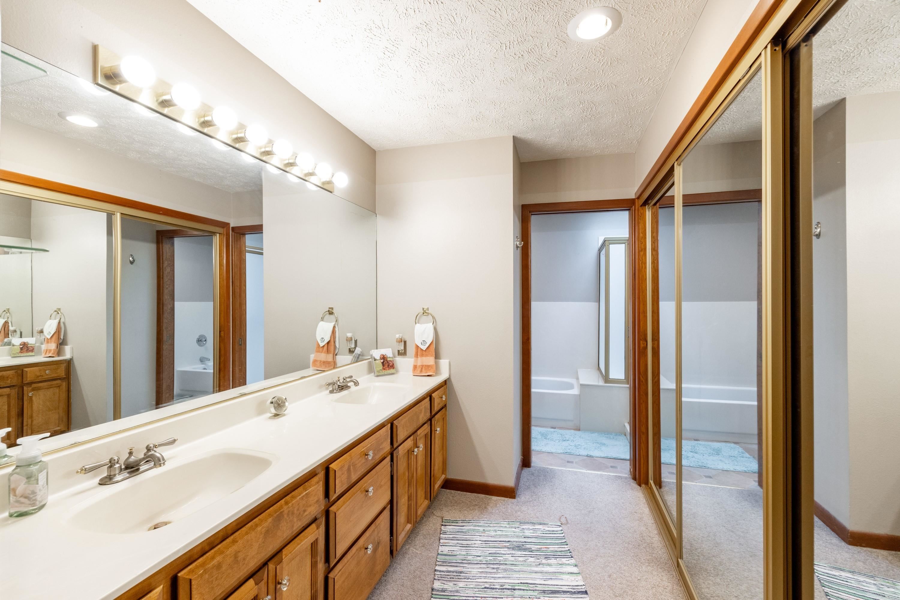 707 W Briar Cliff Ct - Photo 19