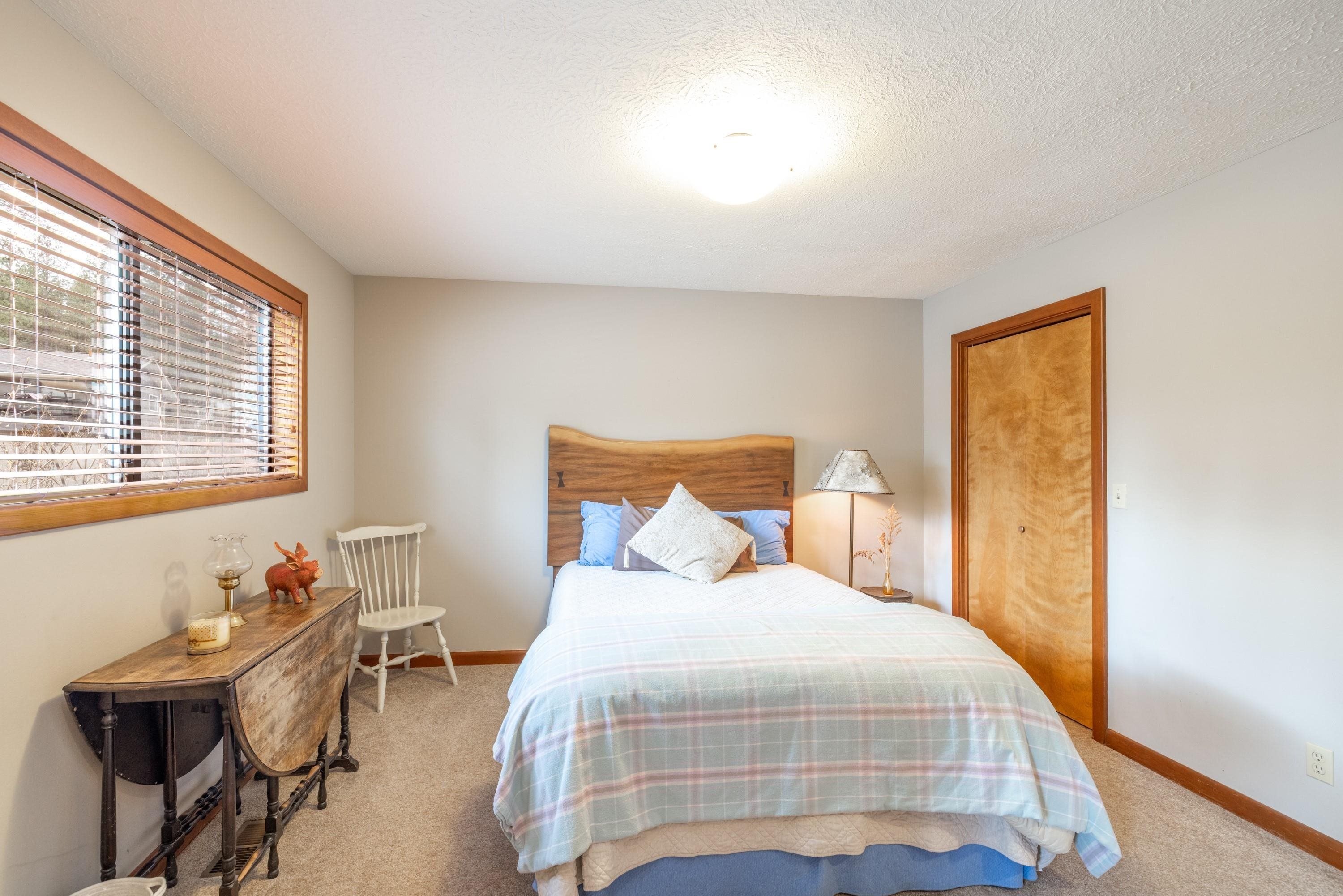 707 W Briar Cliff Ct - Photo 5