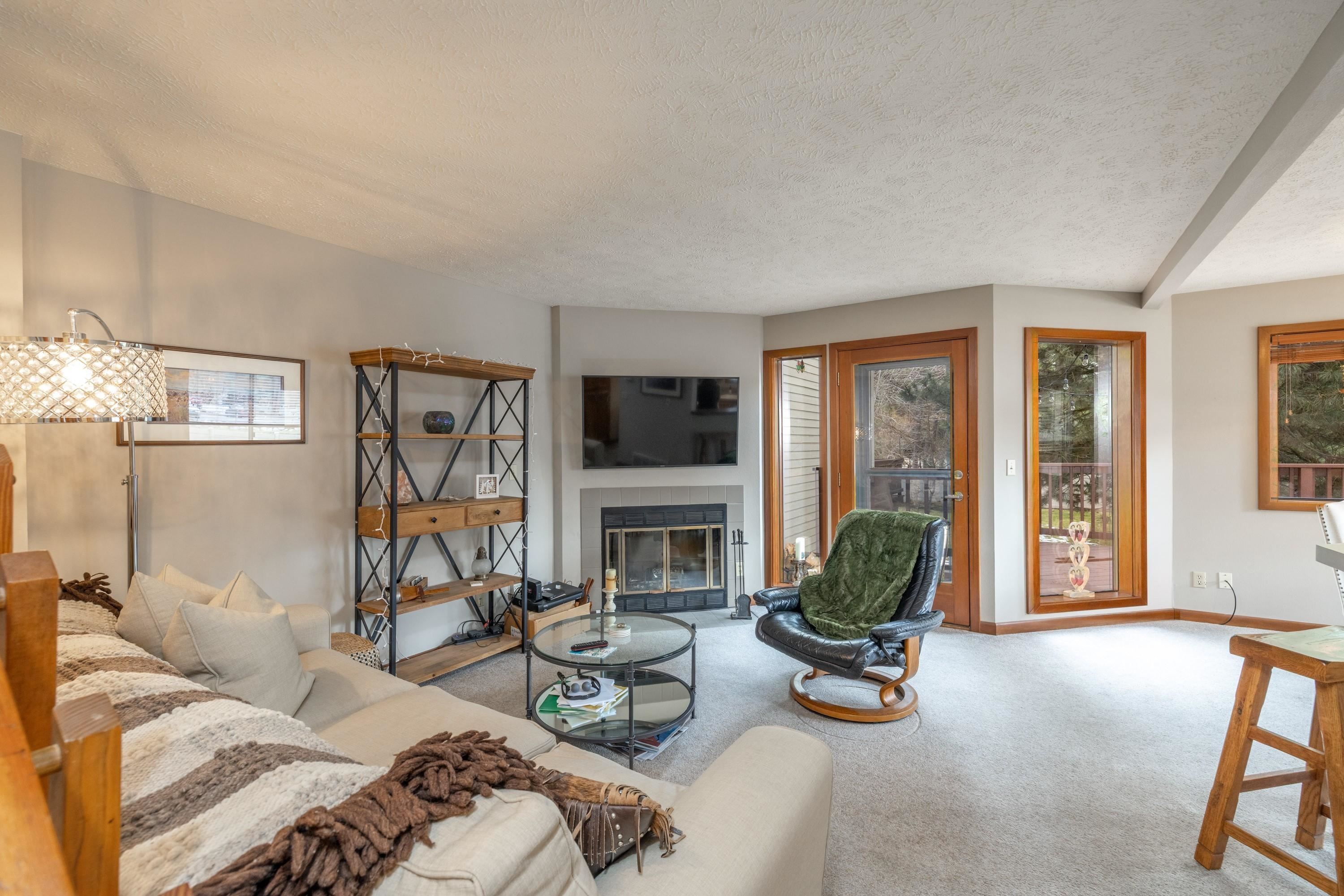 707 W Briar Cliff Ct - Photo 9