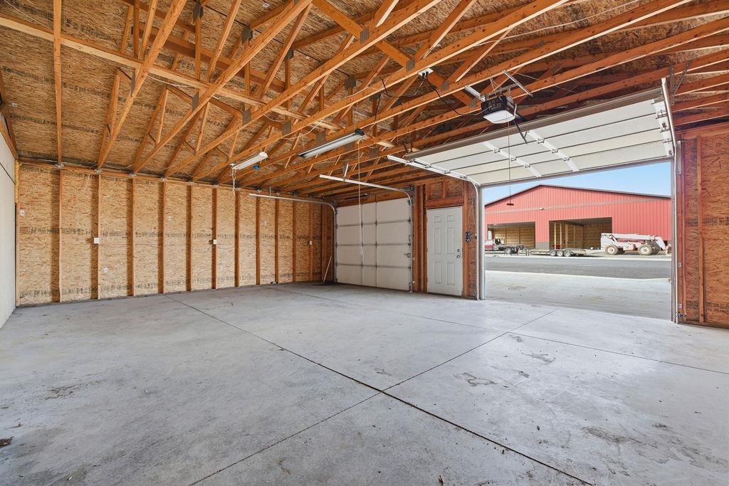 160 SW Creston Ave - Photo 21