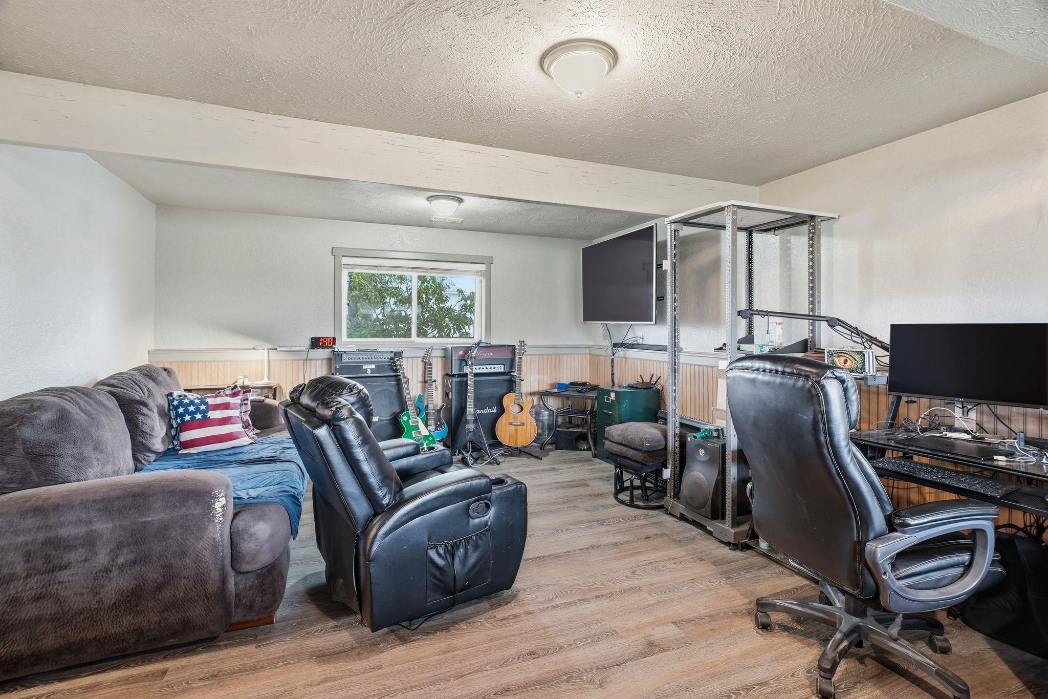 5614 N Canal Rd - Photo 18