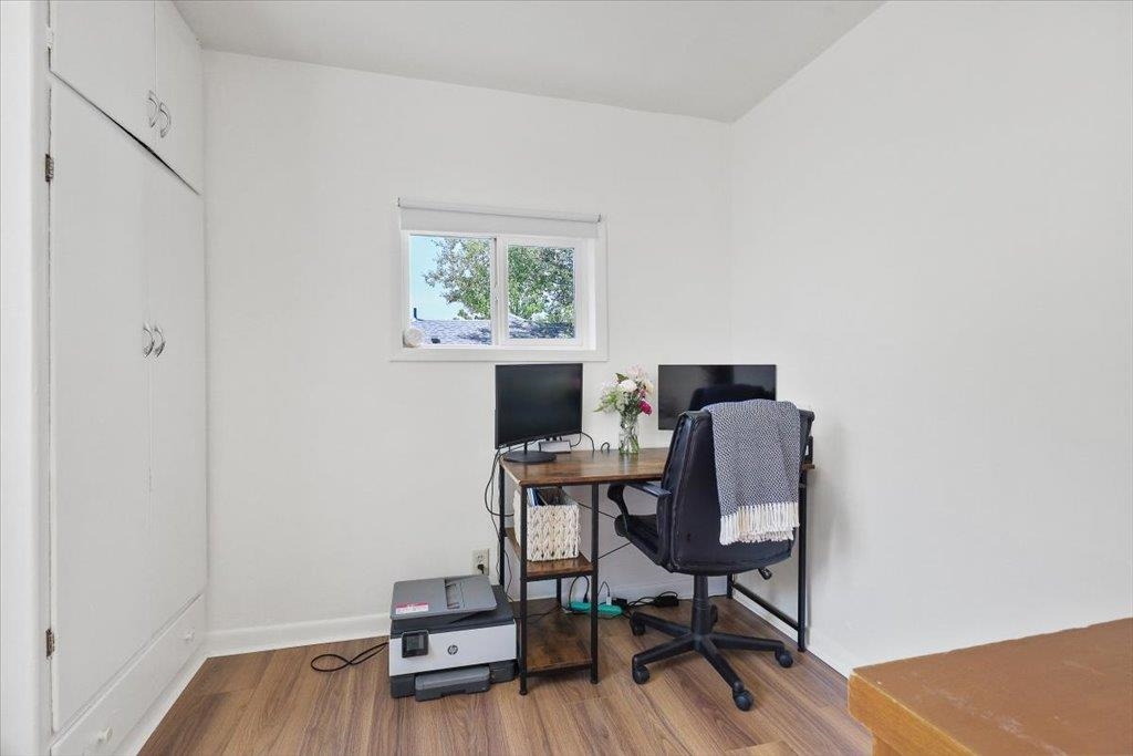 4521 N Lidgerwood St - Photo 13