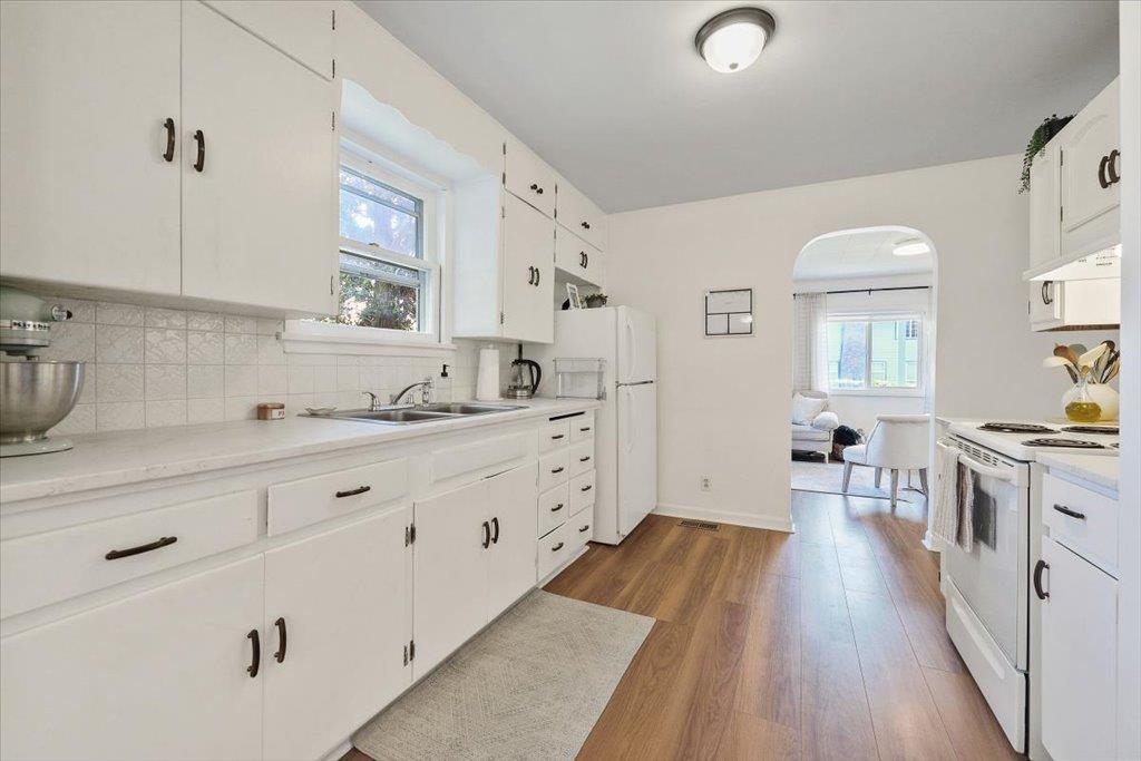 4521 N Lidgerwood St - Photo 8