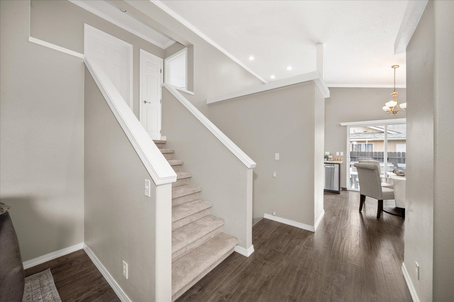 1618 N Holiday Ln - Photo 16