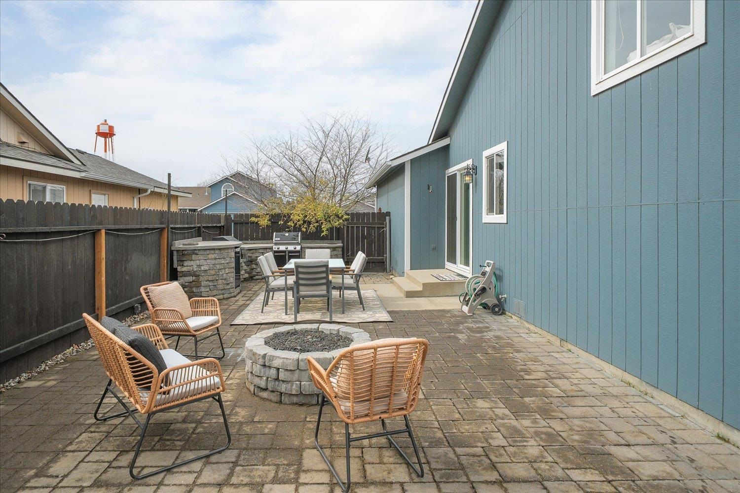 1618 N Holiday Ln - Photo 29