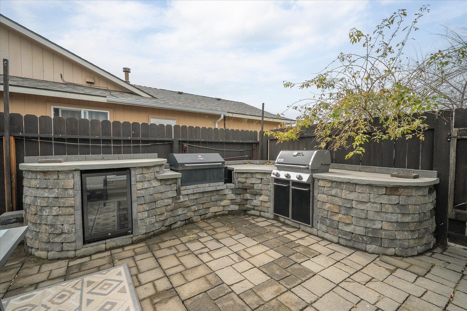 1618 N Holiday Ln - Photo 31