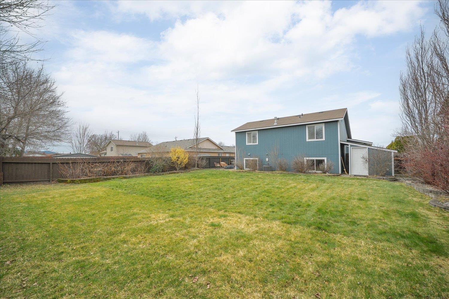 1618 N Holiday Ln - Photo 37
