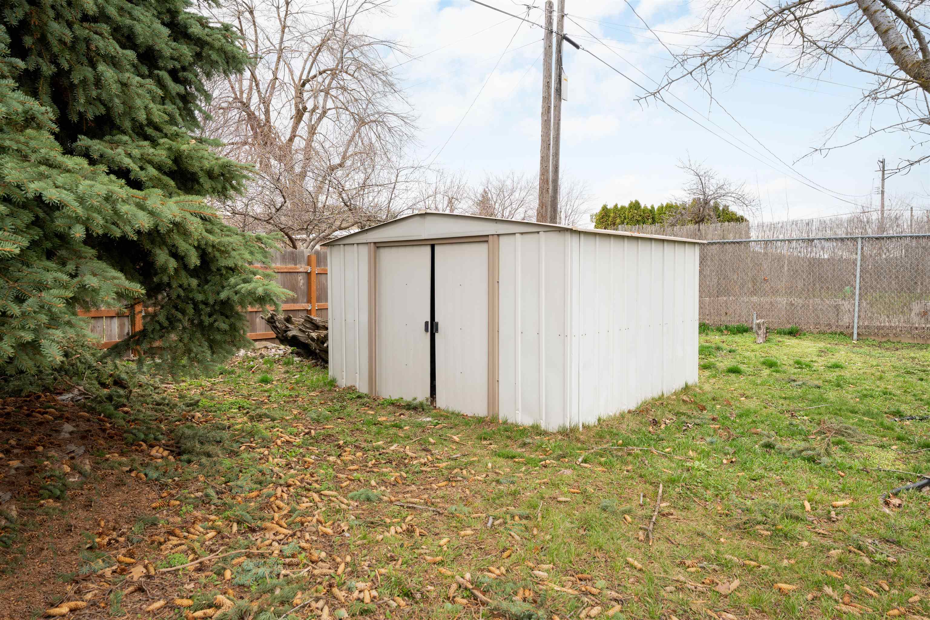 416 S Leta Rd - Photo 37