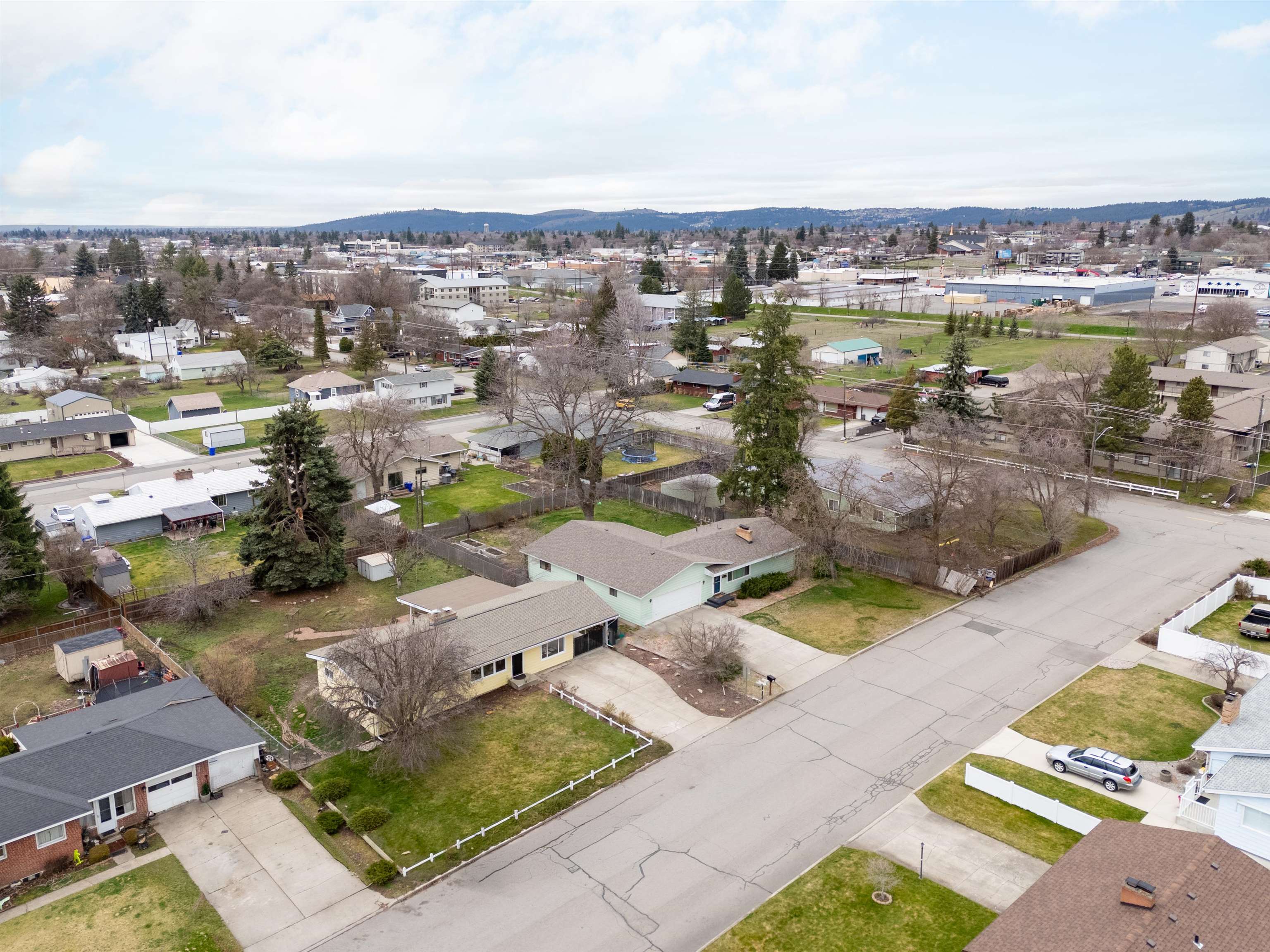 416 S Leta Rd - Photo 43