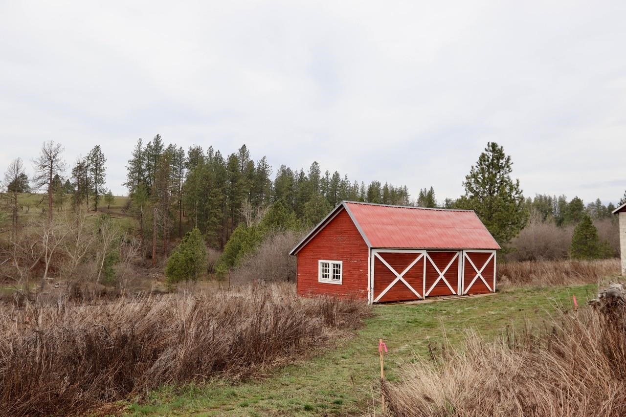 429 NE Stringham Rd - Photo 6