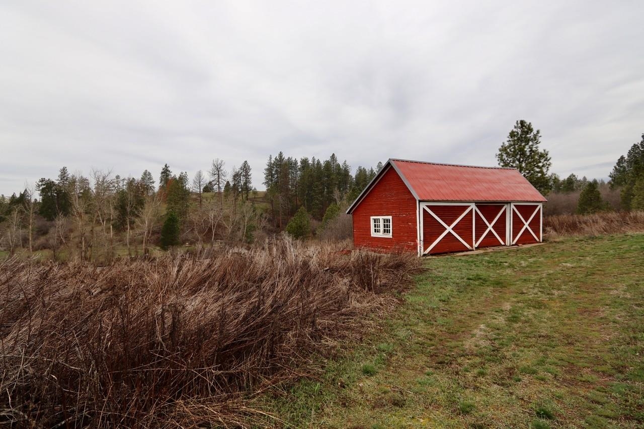 429 NE Stringham Rd - Photo 7