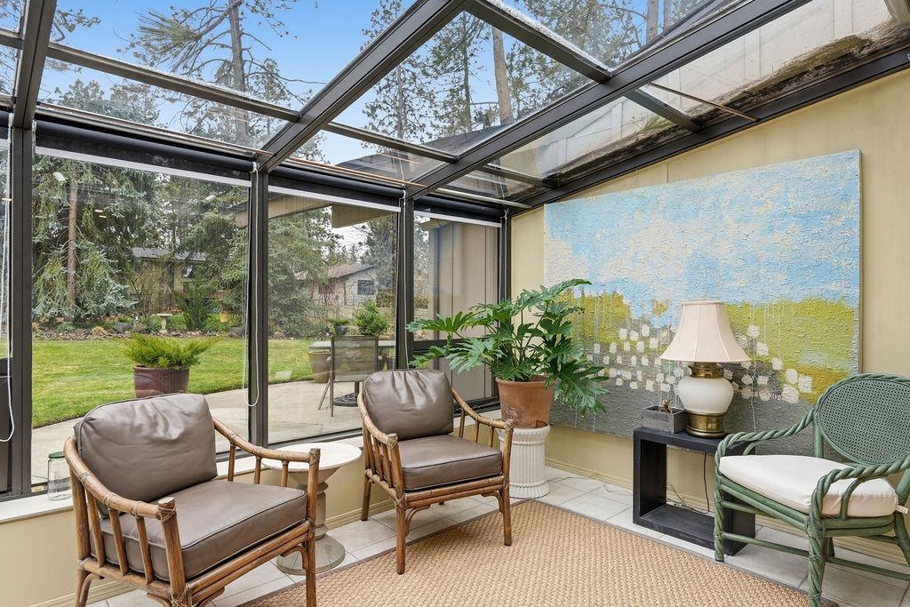 1704 E 35th Ave - Photo 17