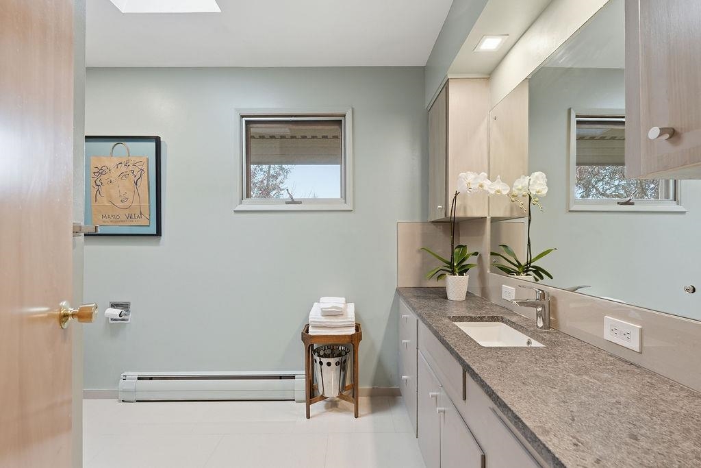 1704 E 35th Ave - Photo 32