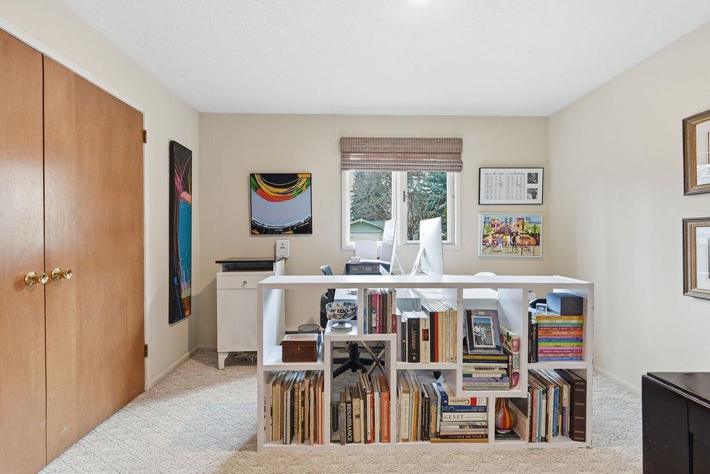 1704 E 35th Ave - Photo 37