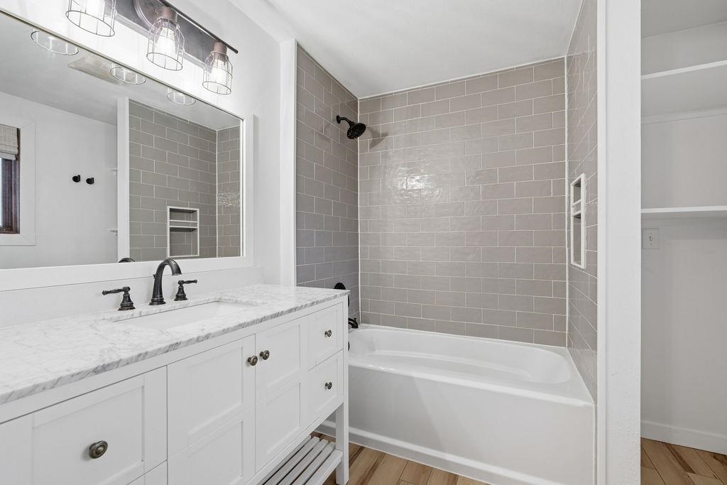 11217 E 11th Ave - Photo 21