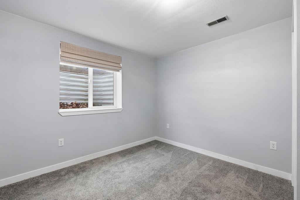 11217 E 11th Ave - Photo 25