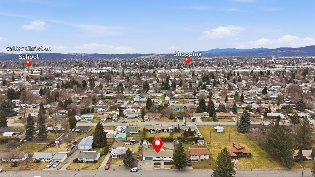 11217 E 11th Ave - Photo 5