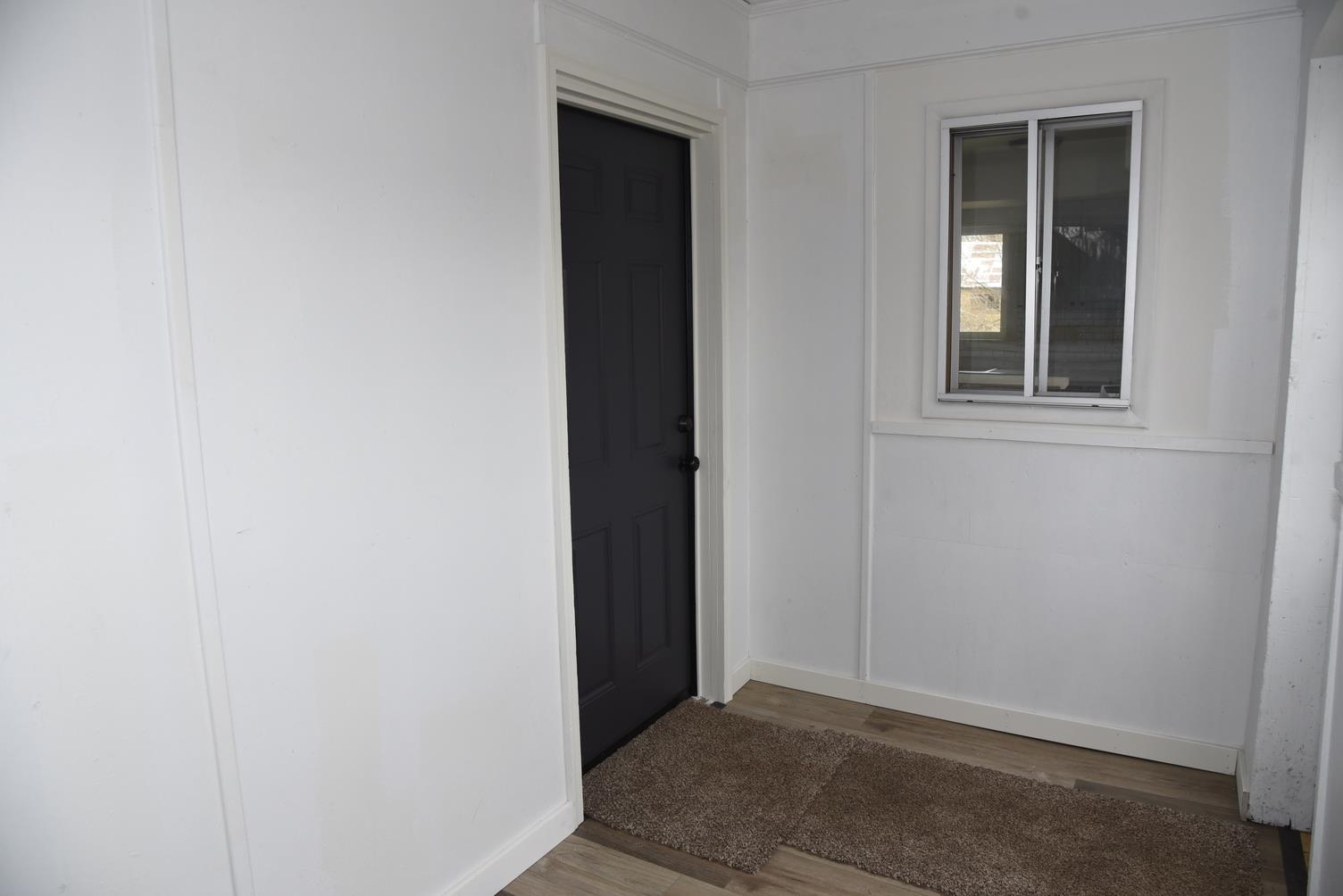 301 2nd Ave - Photo 17