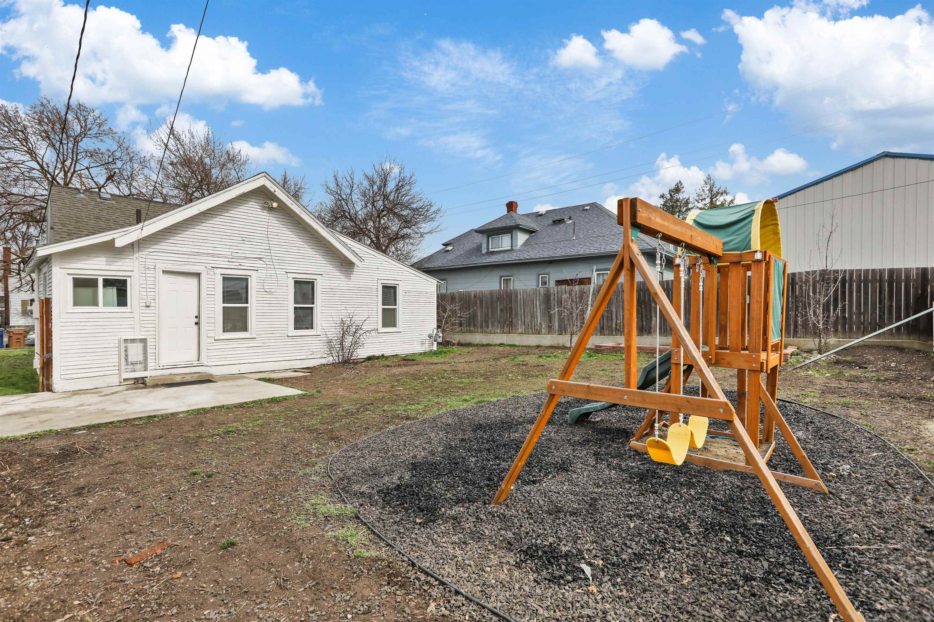 1324 E Broad Ave - Photo 18
