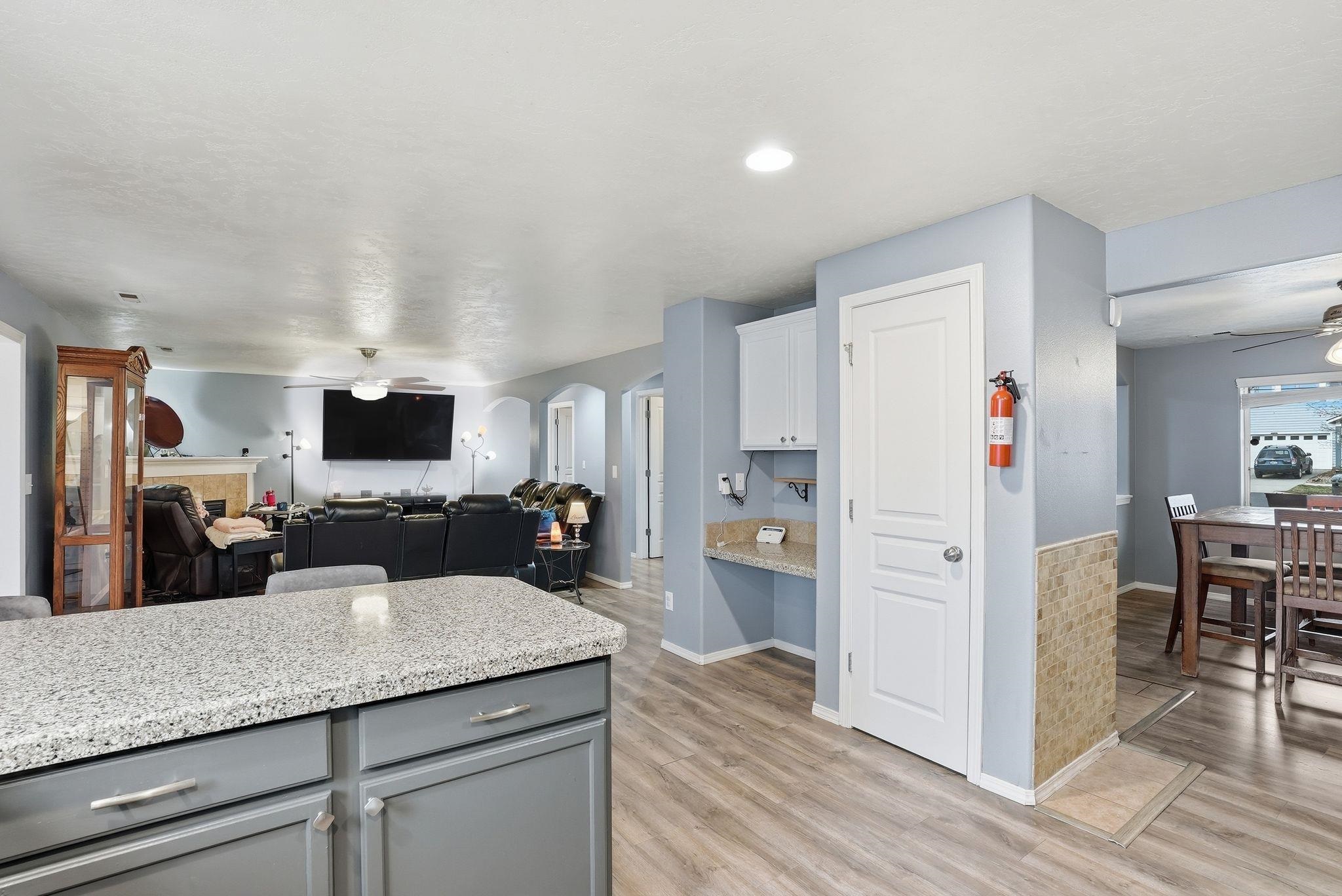 12705 W Pacific Ave - Photo 14
