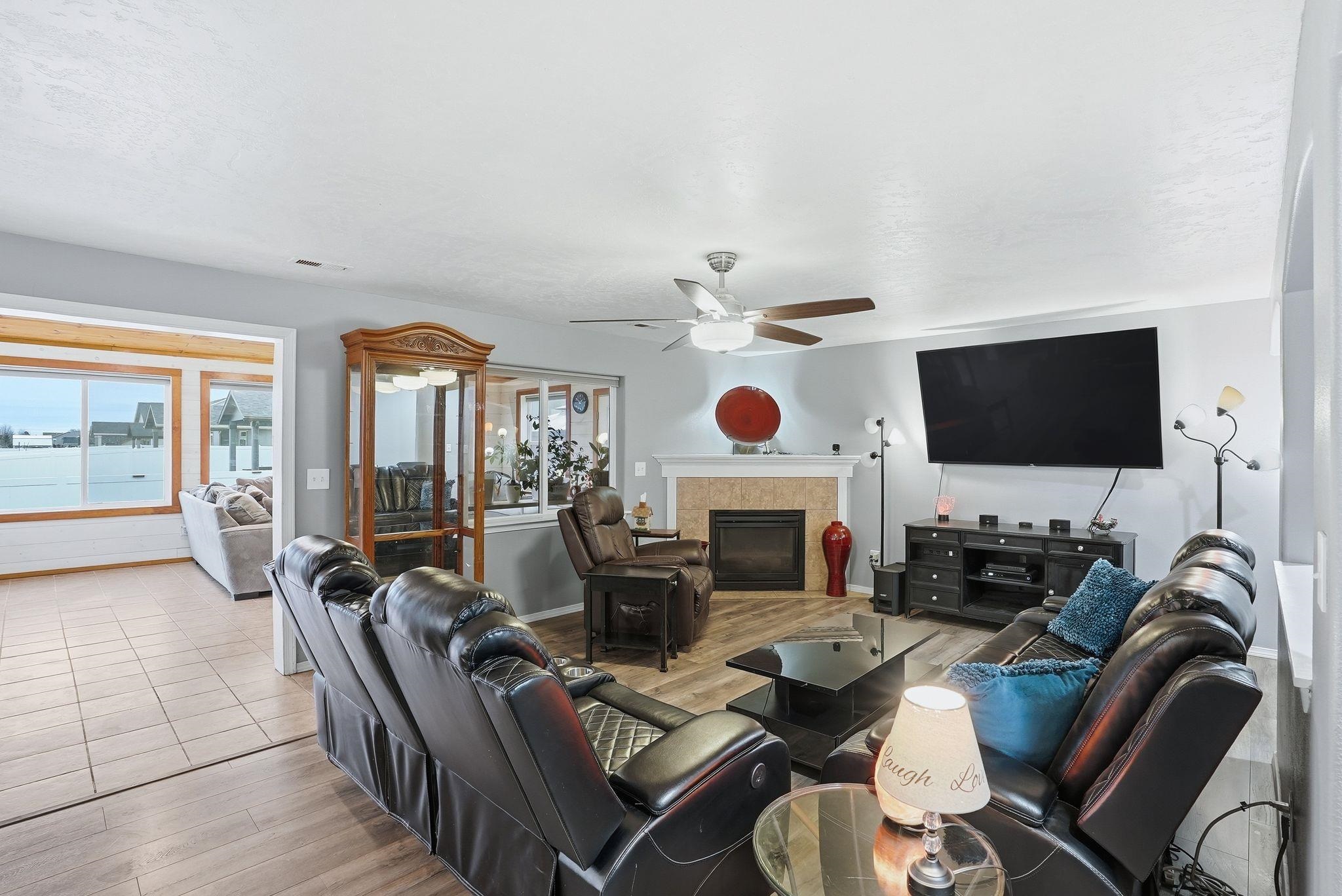 12705 W Pacific Ave - Photo 7