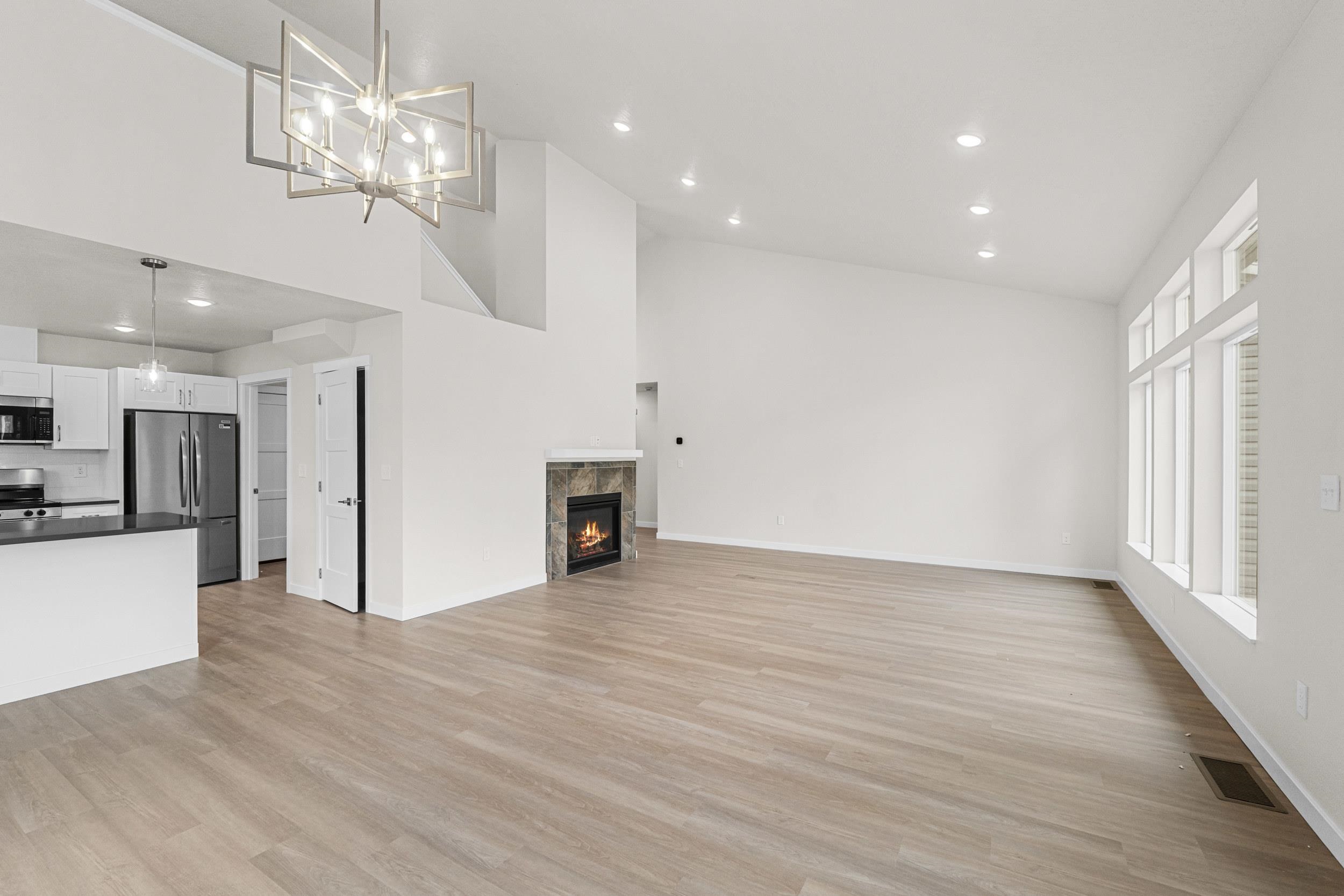 2528 Canyon Crest Way - Photo 12