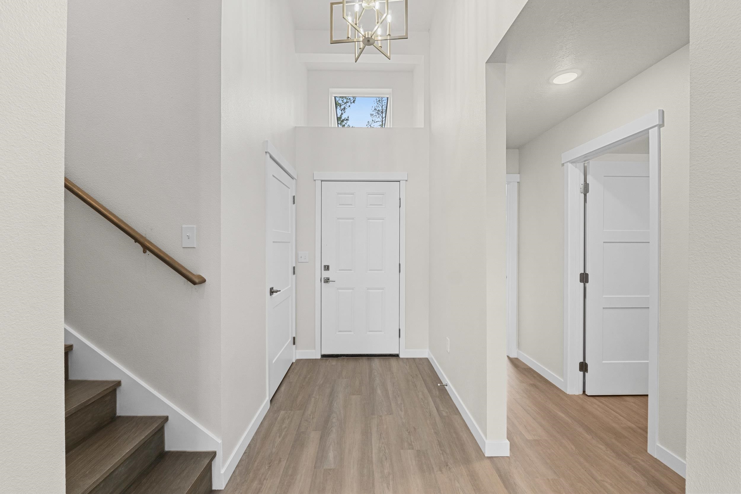 2528 Canyon Crest Way - Photo 18