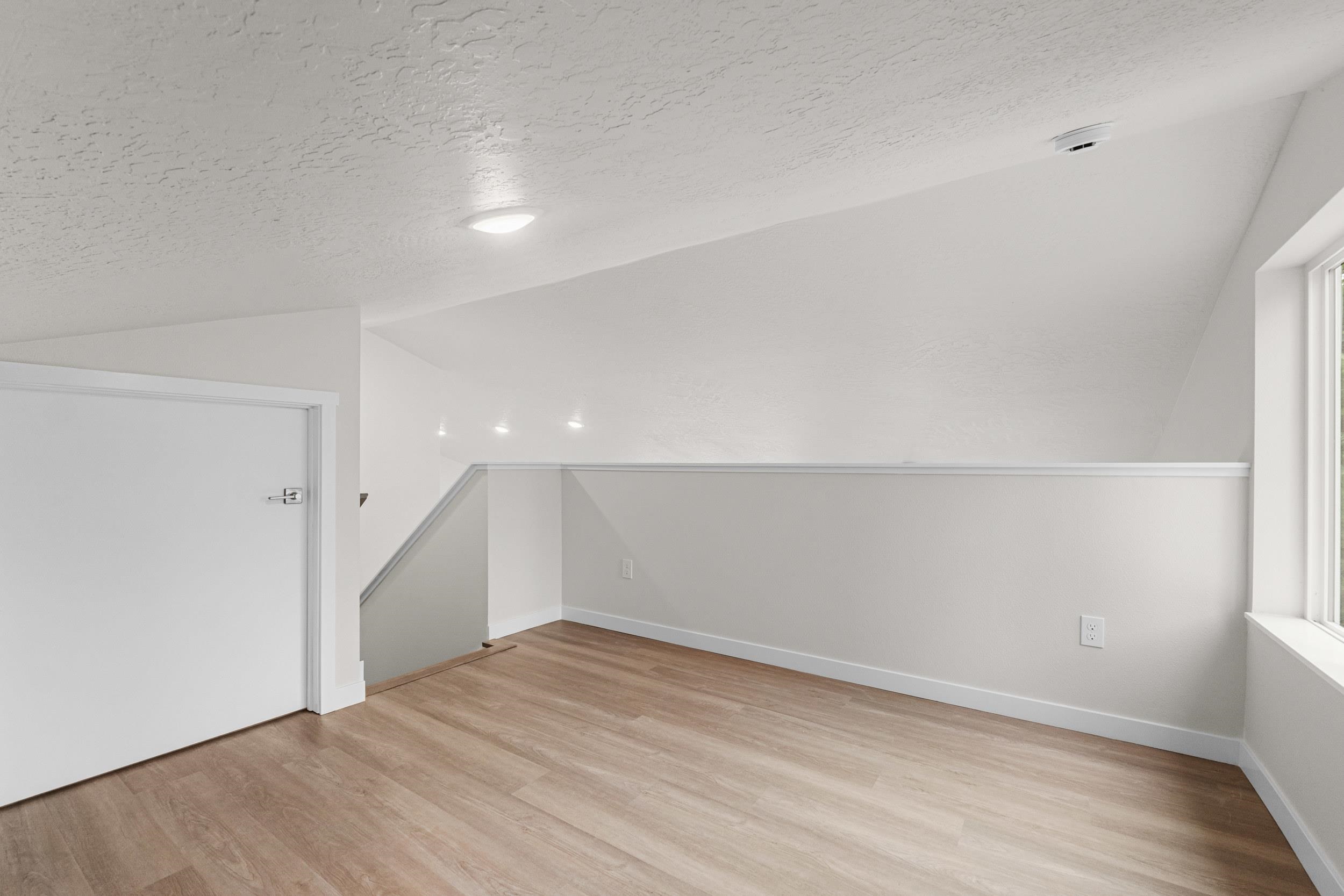 2528 Canyon Crest Way - Photo 20