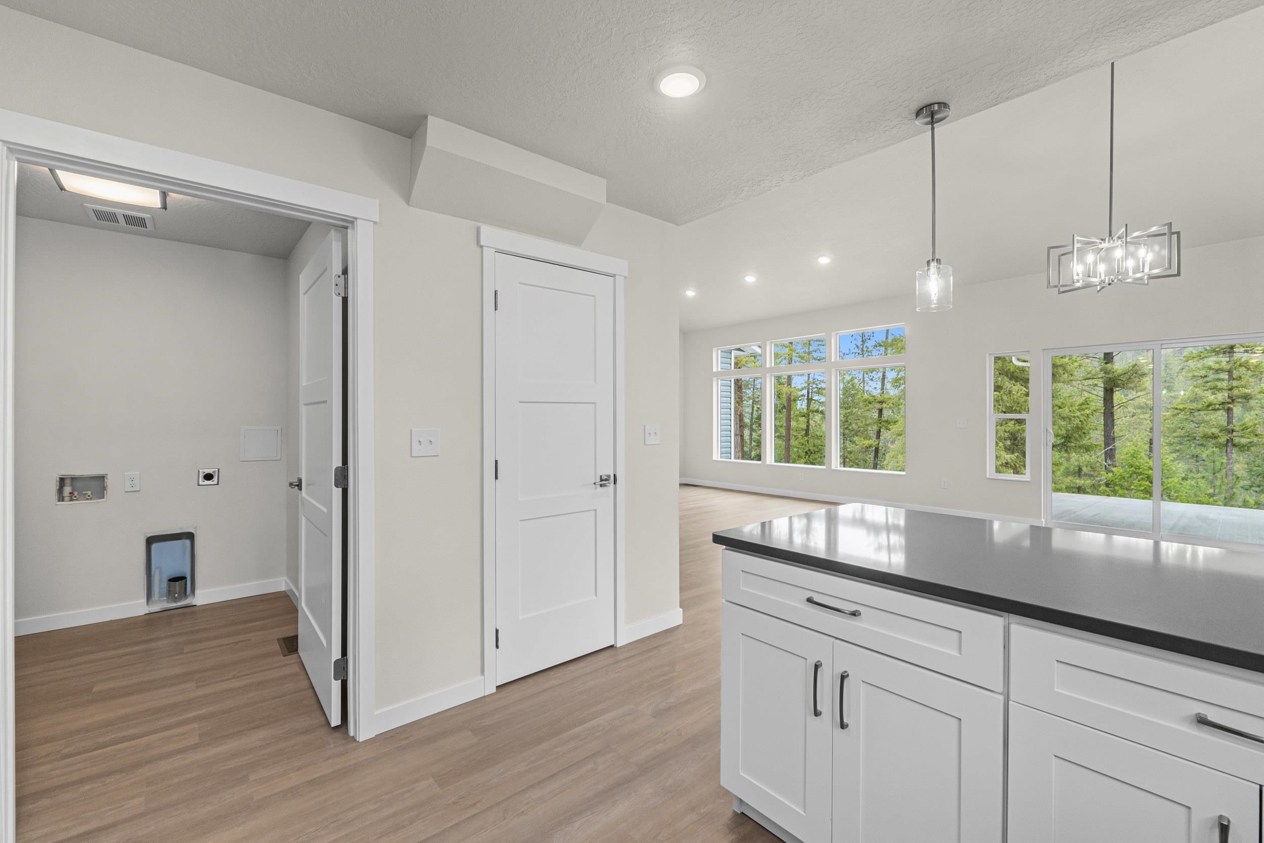 2528 Canyon Crest Way - Photo 9