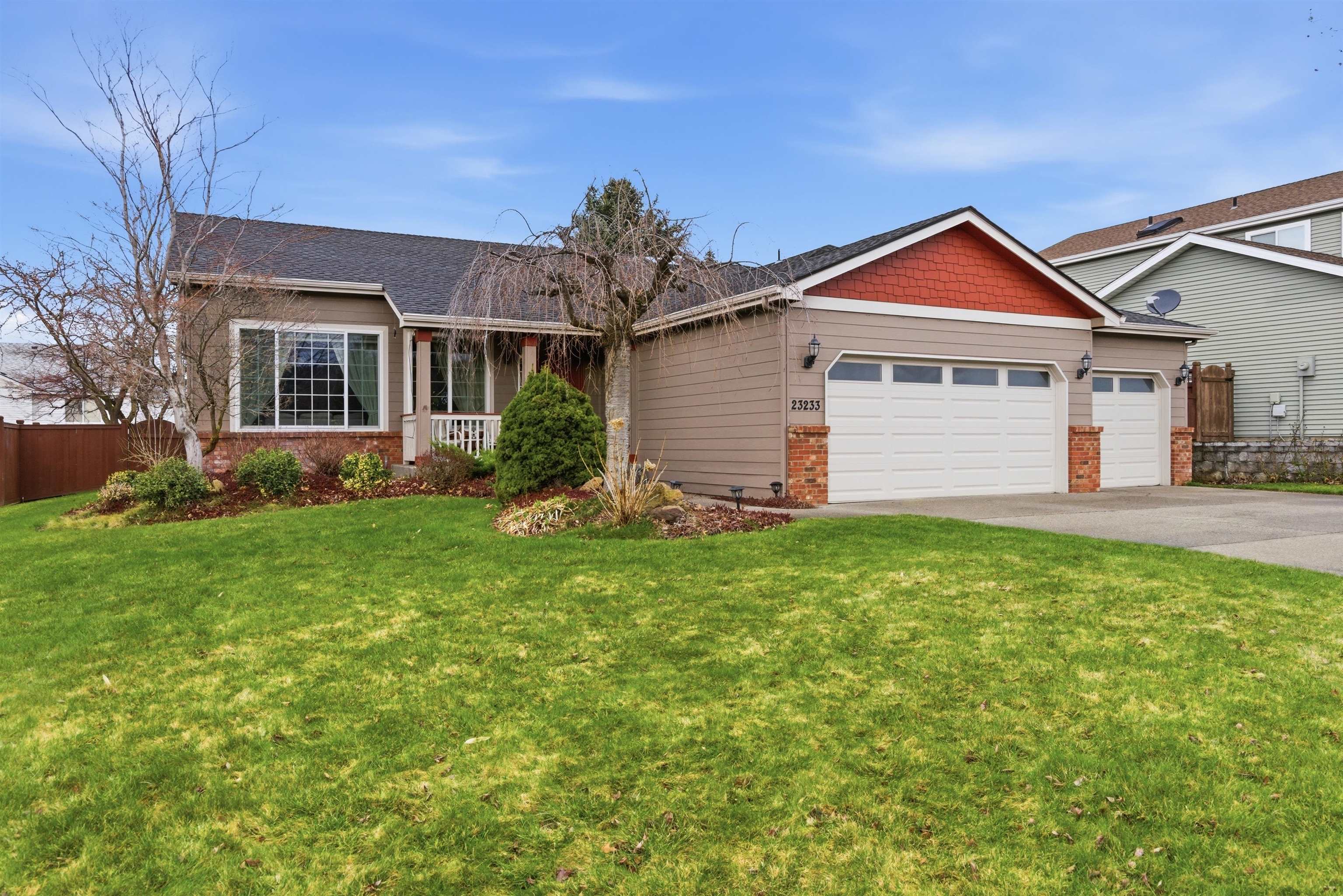 23233 E Settler Dr - Photo 2