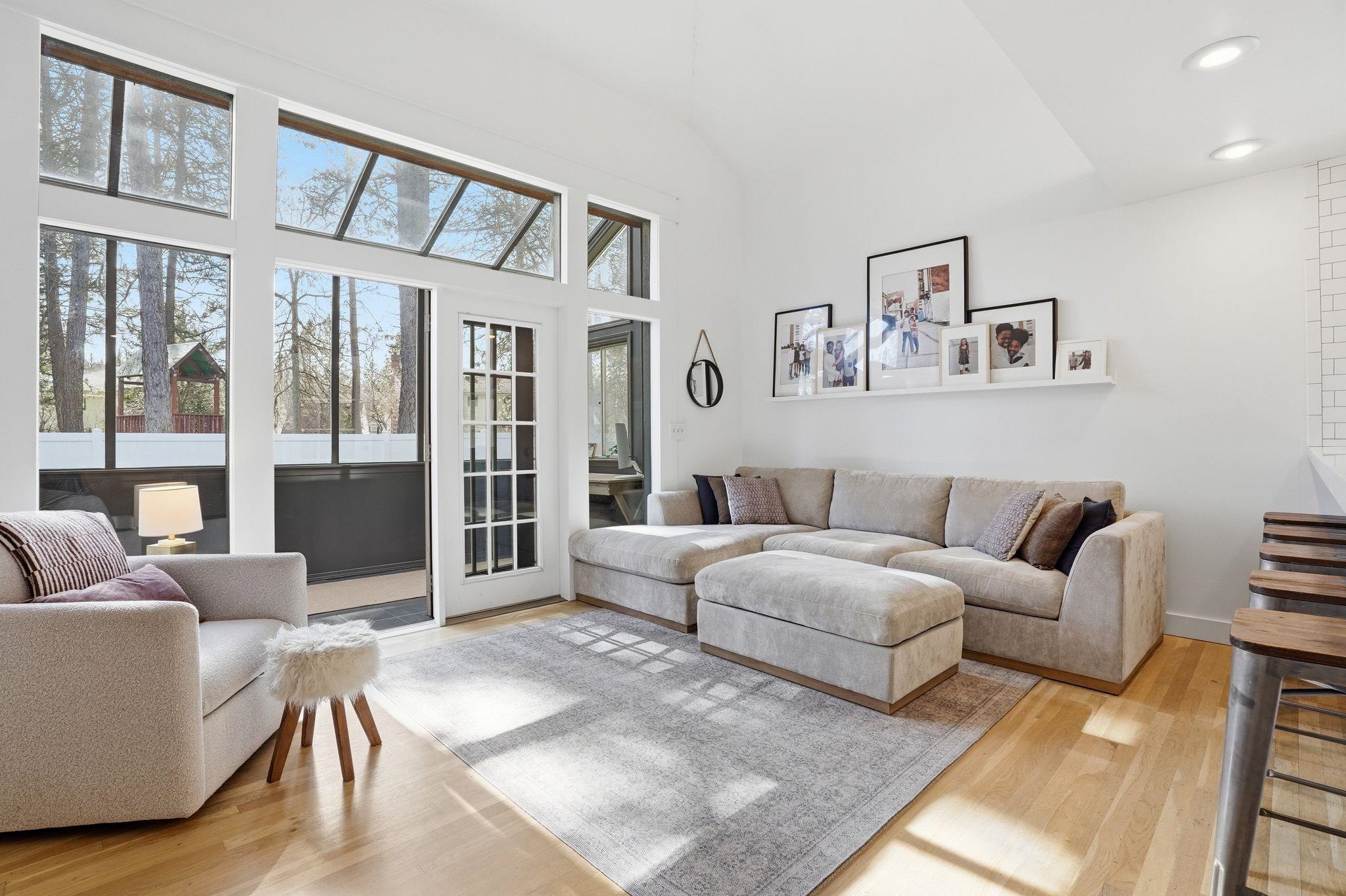 201 W Woodway Ave - Photo 12