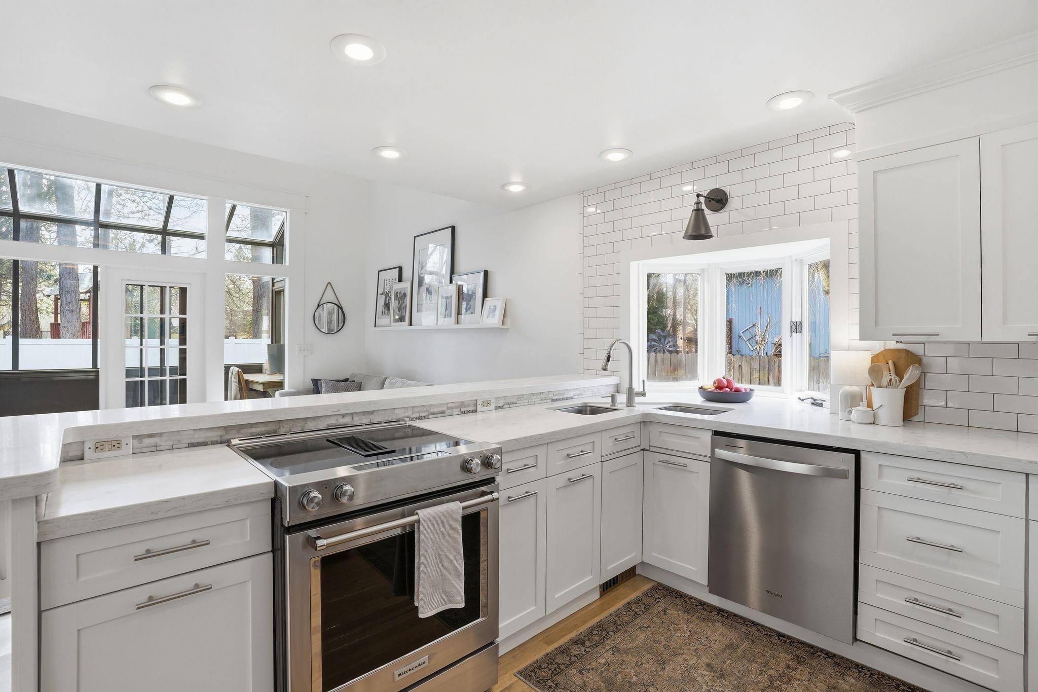201 W Woodway Ave - Photo 19