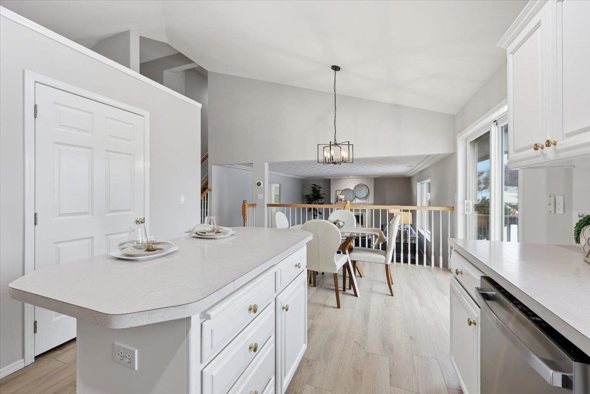 2409 S Sumner Ln - Photo 11