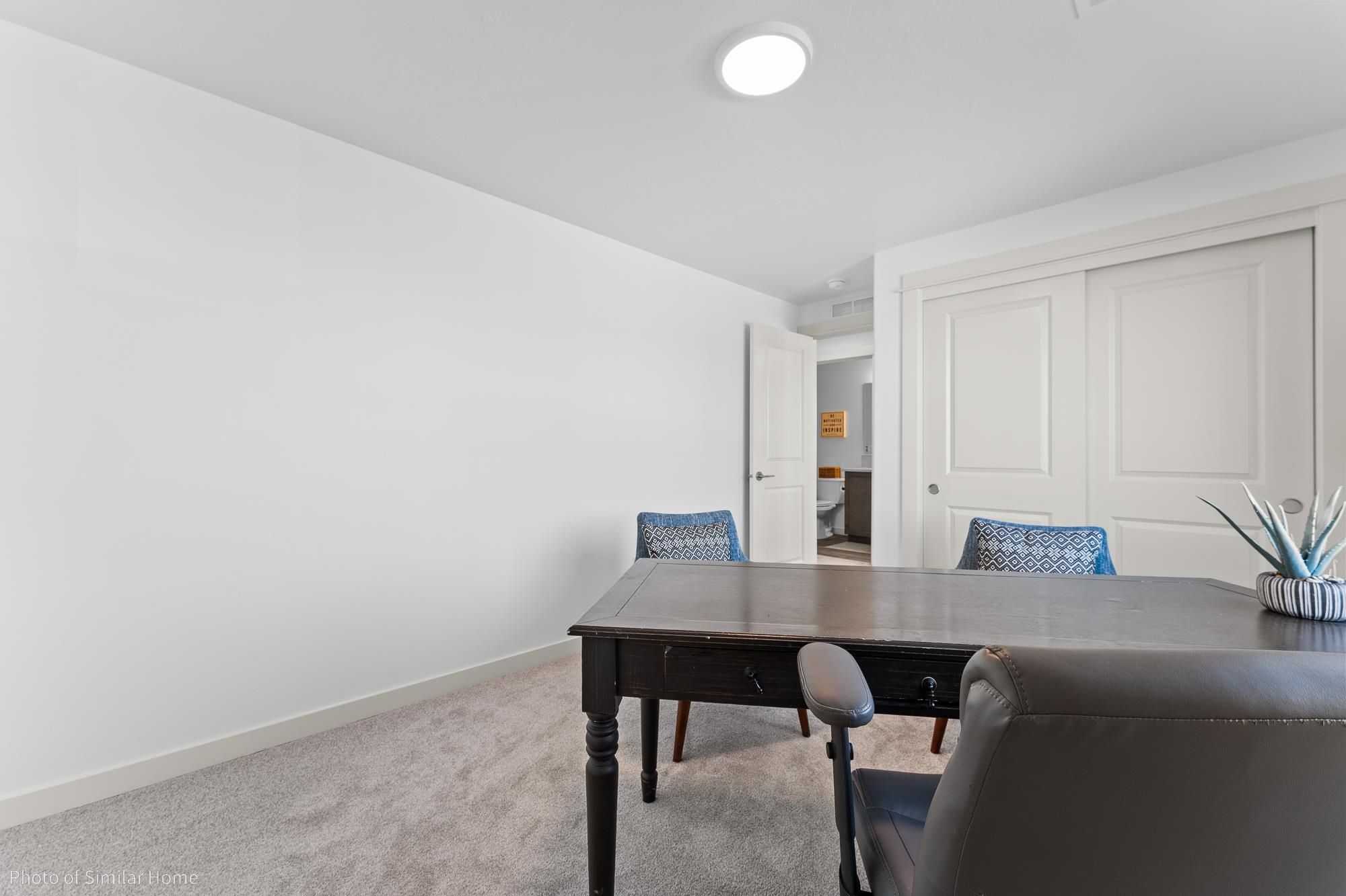 228 N Viewmont Ct - Photo 2