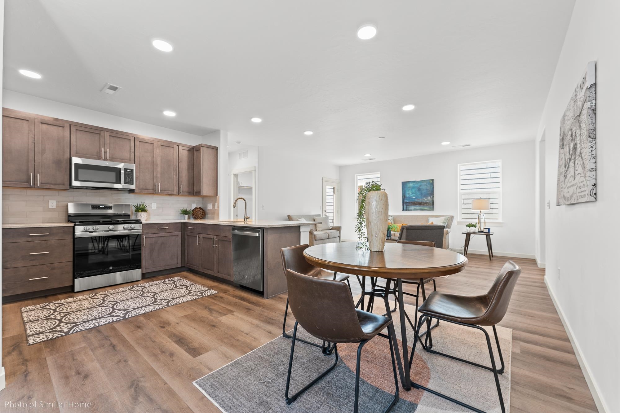 228 N Viewmont Ct - Photo 5