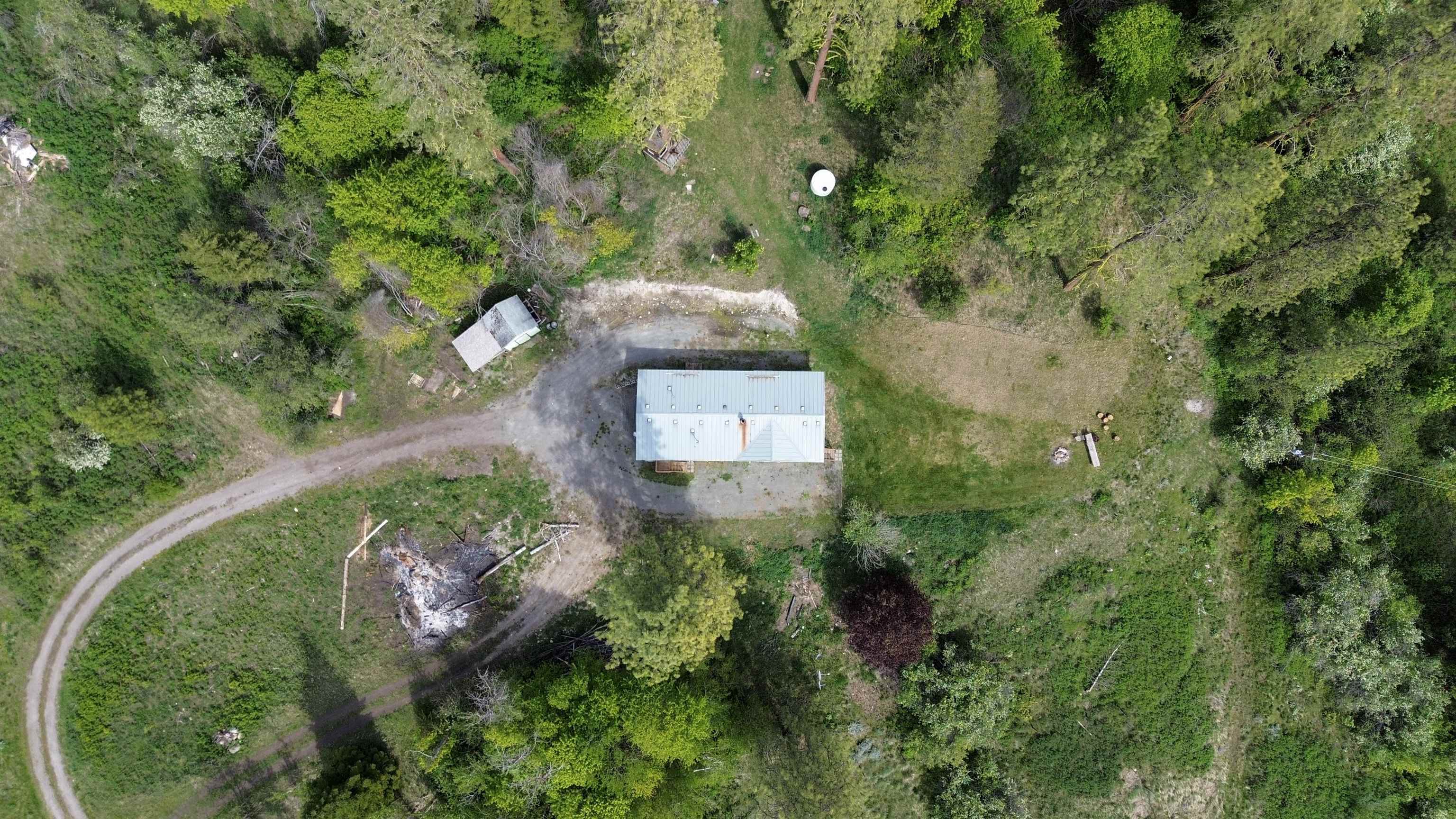 2897 McNitt Rd - Photo 38