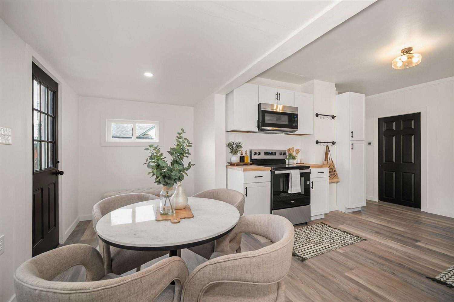 1008 E Glass Ave - Photo 13