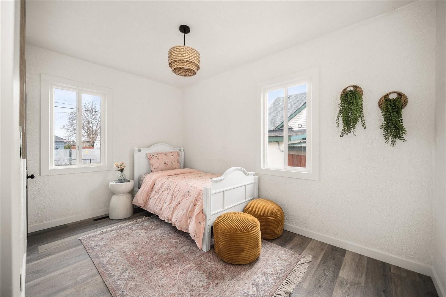 1008 E Glass Ave - Photo 19