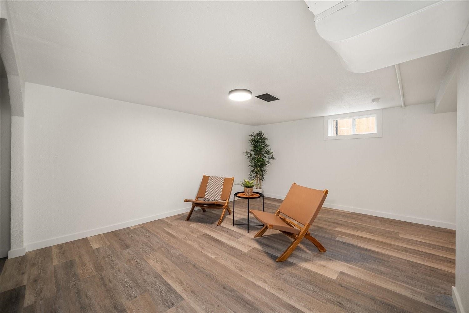 1008 E Glass Ave - Photo 23