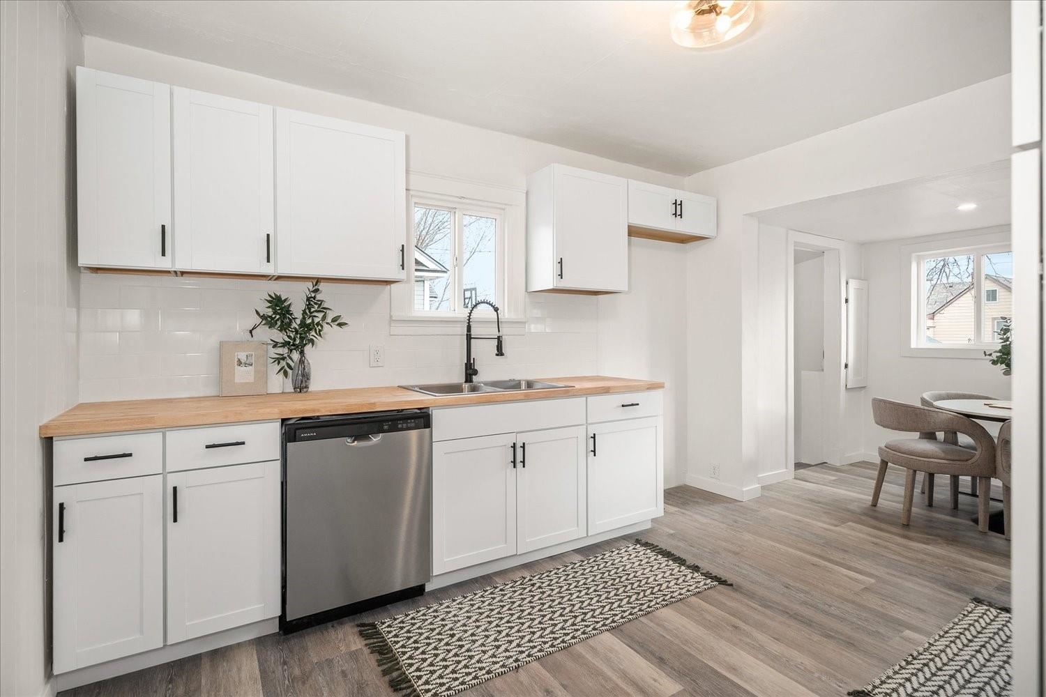 1008 E Glass Ave - Photo 8
