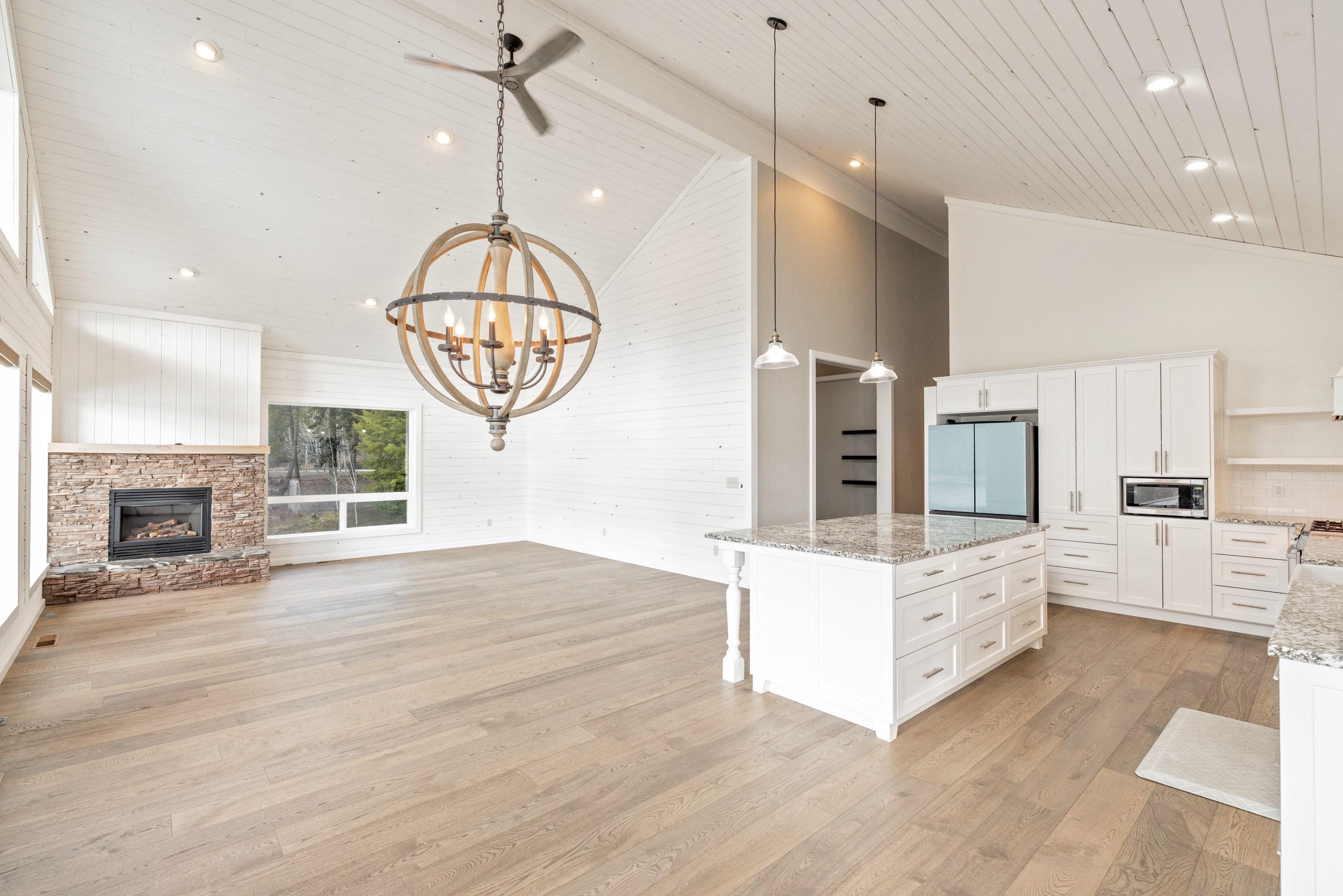2371 LeClerc Rd South - Photo 15