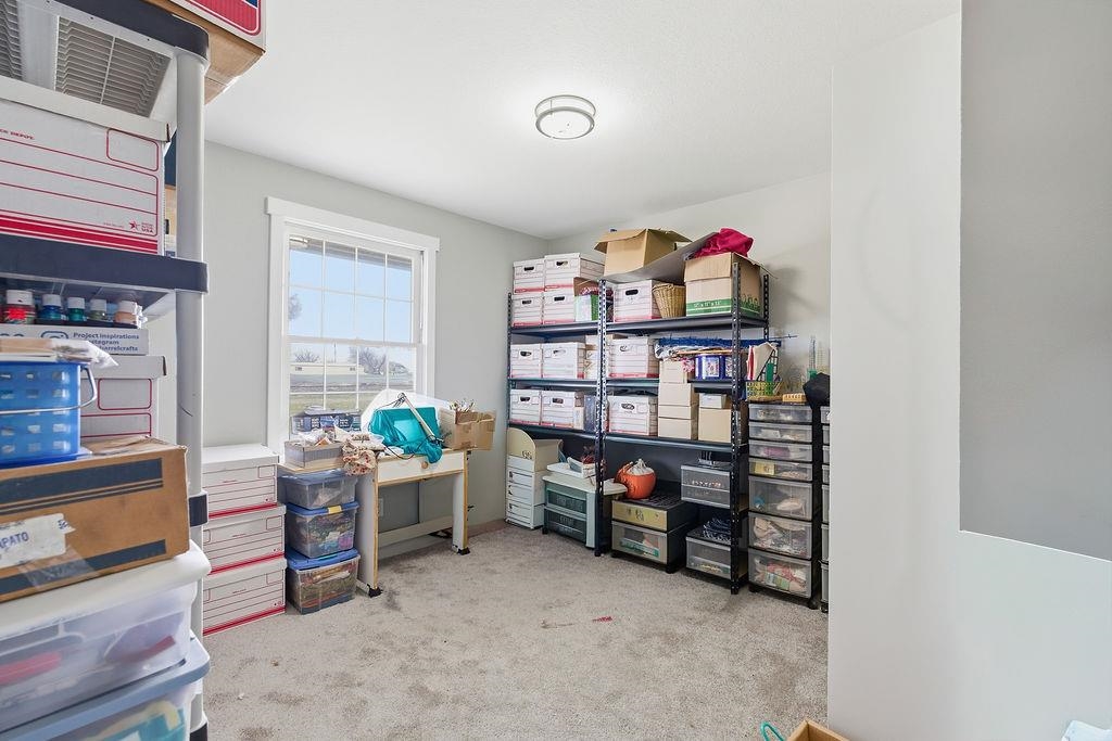 295 SW Railroad Ave - Photo 17