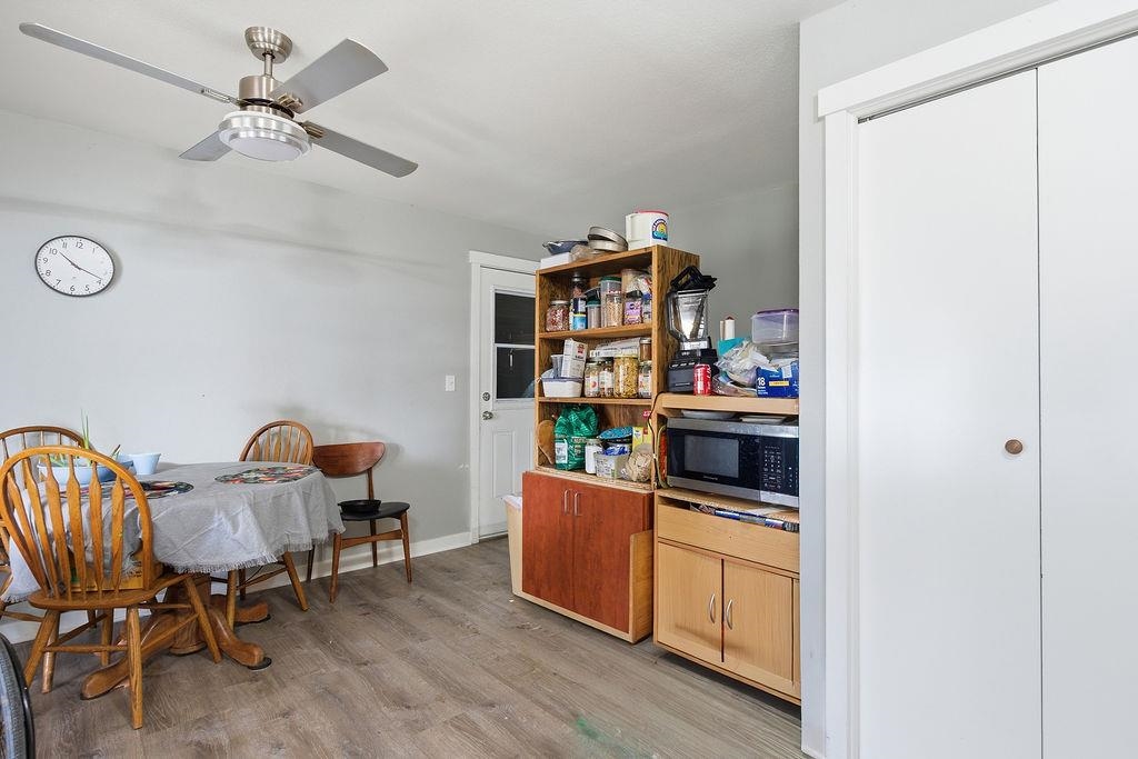 295 SW Railroad Ave - Photo 23