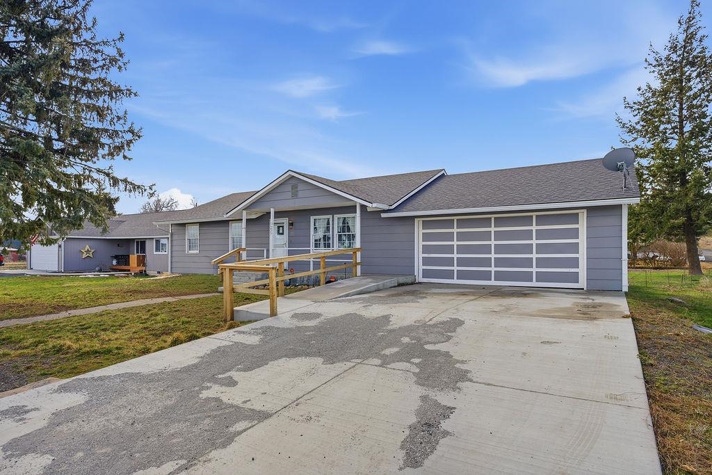 295 SW Railroad Ave - Photo 27