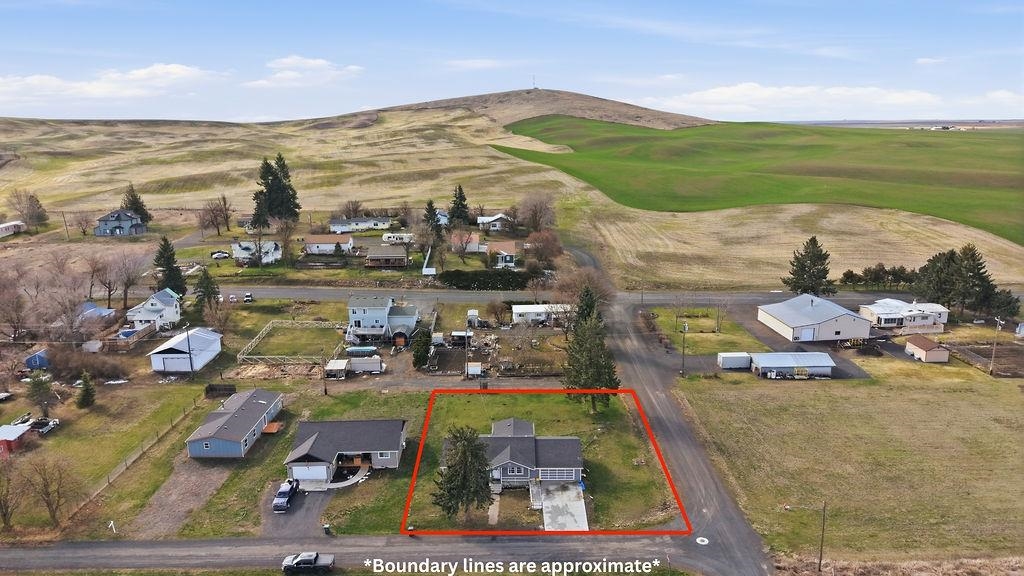 295 SW Railroad Ave - Photo 31