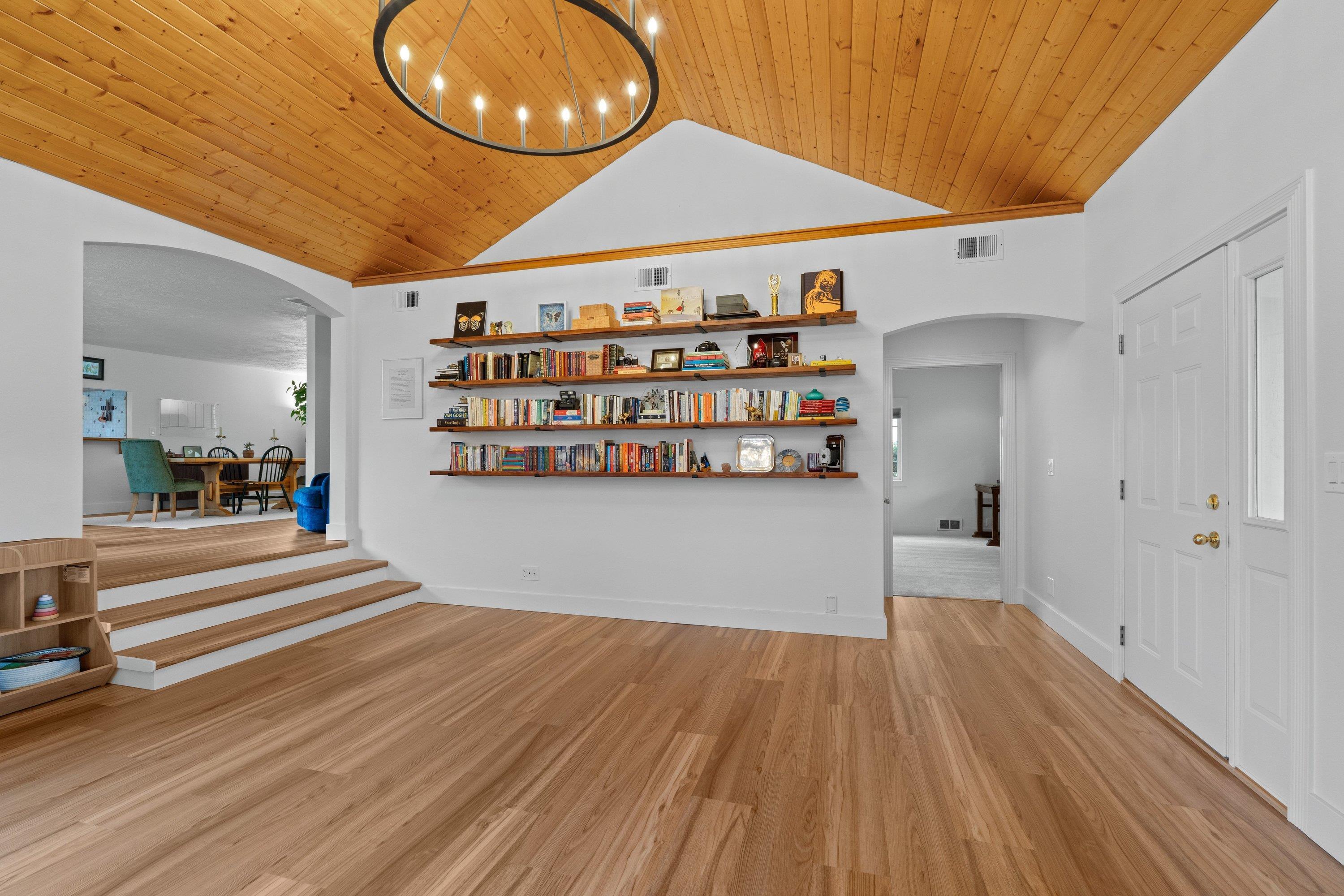 2202 S Progress Rd - Photo 5