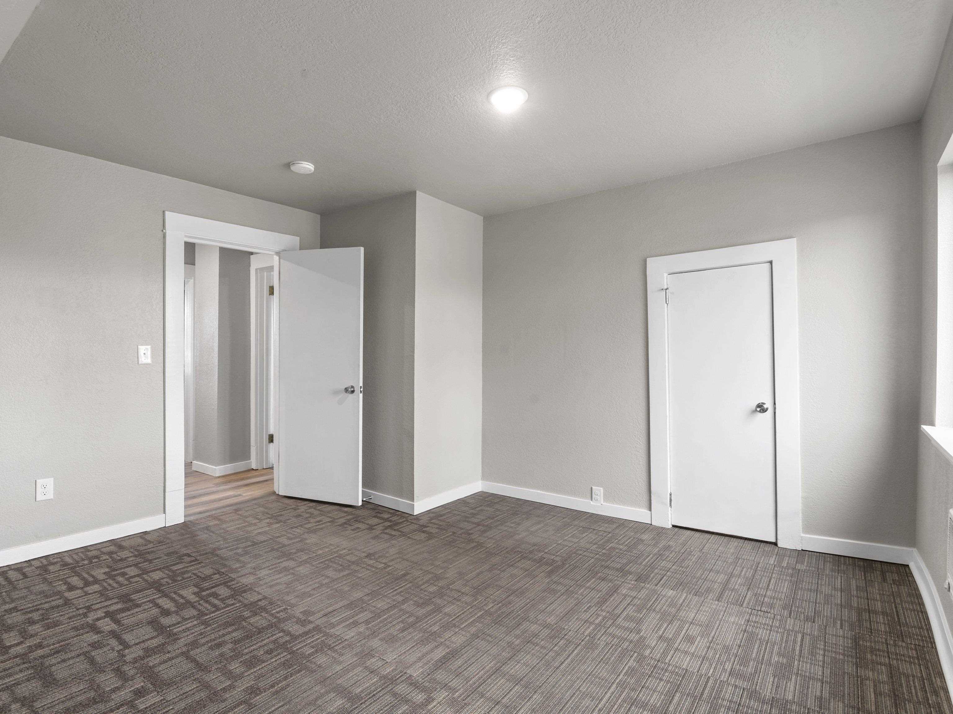 1004 E Liberty Ave - Photo 20