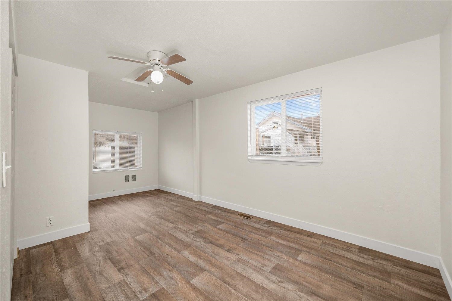 5111 N Stone St - Photo 11