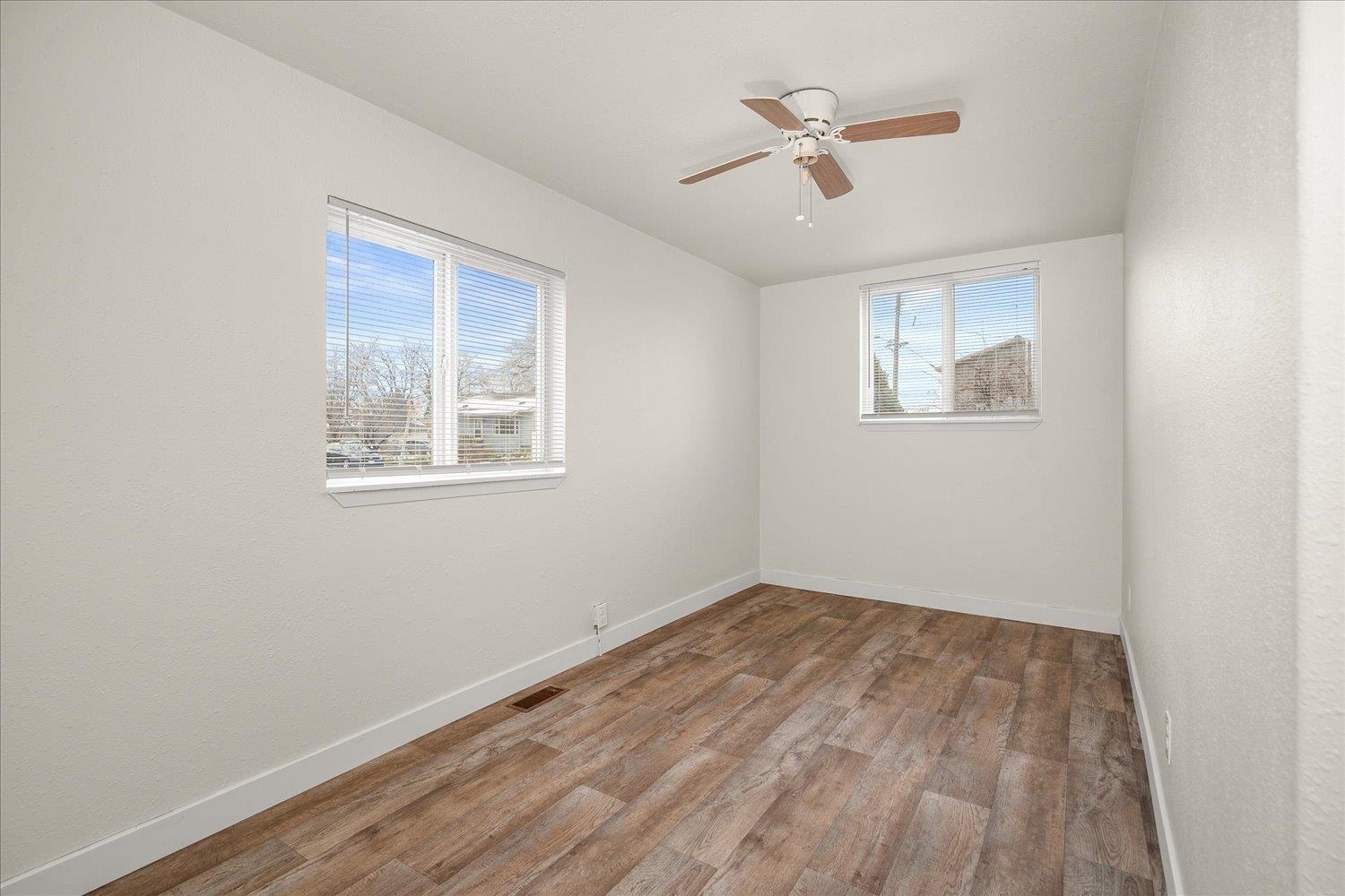 5111 N Stone St - Photo 13