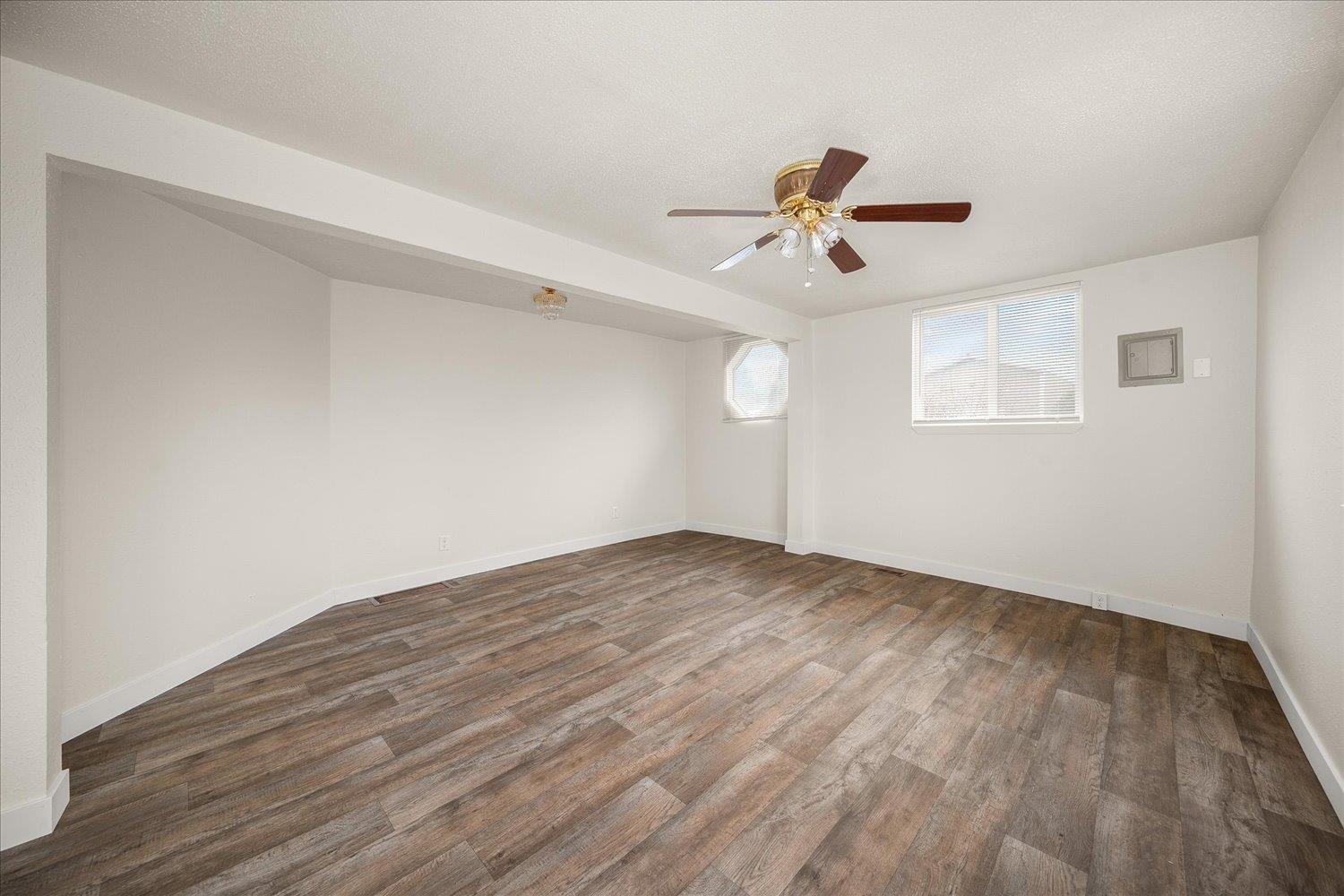 5111 N Stone St - Photo 4